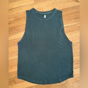 ATHLETA Cloudlight Muscle Tank